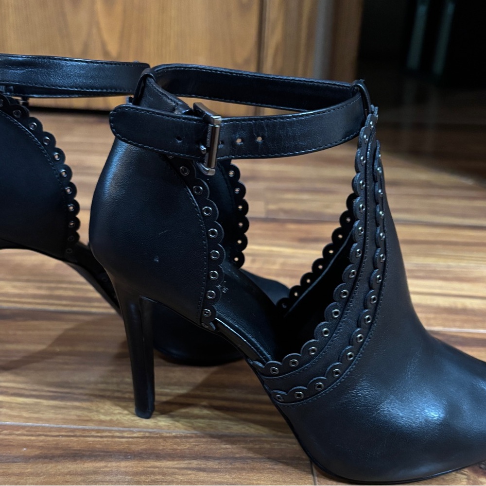 MICHAEL Michael Kors Jessie Black Open Toe Heels